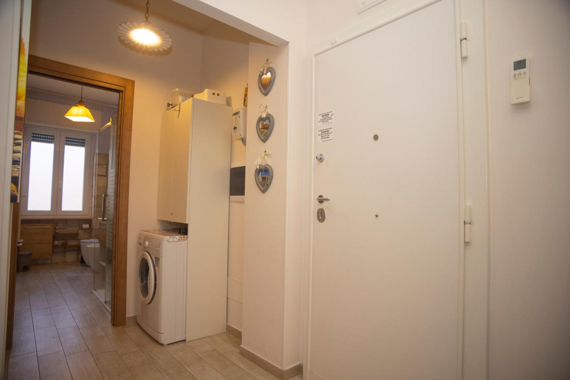 Romano Suite B9 Luaran gambar