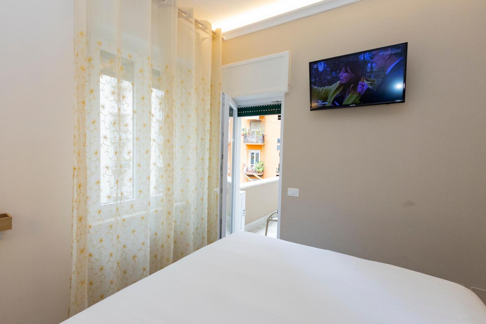 Romano Suite B9 Luaran gambar