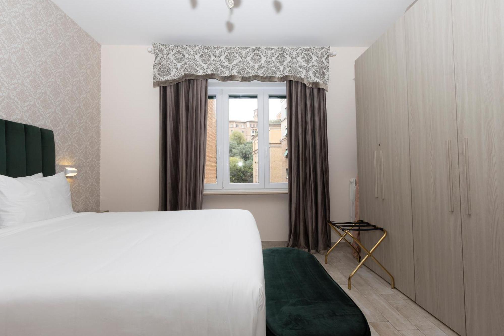 Romano Suite B9 Luaran gambar