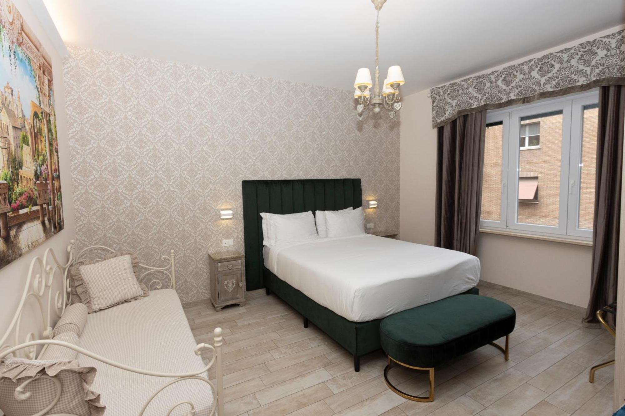 Romano Suite B9 Luaran gambar